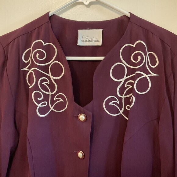 Vintage Via Sant Andrea Suit Blouse / Skirt Burgundy Set Size (12M) - Picture 2 of 5